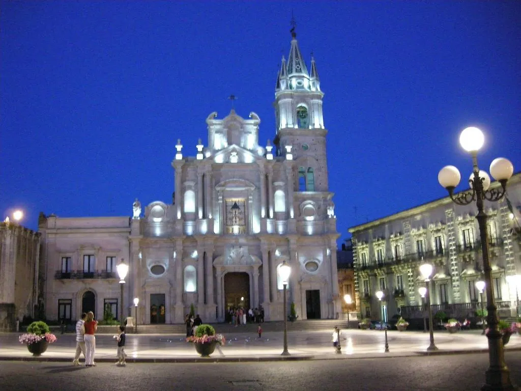 Holidays In Sicily Apartment Acireale Italy